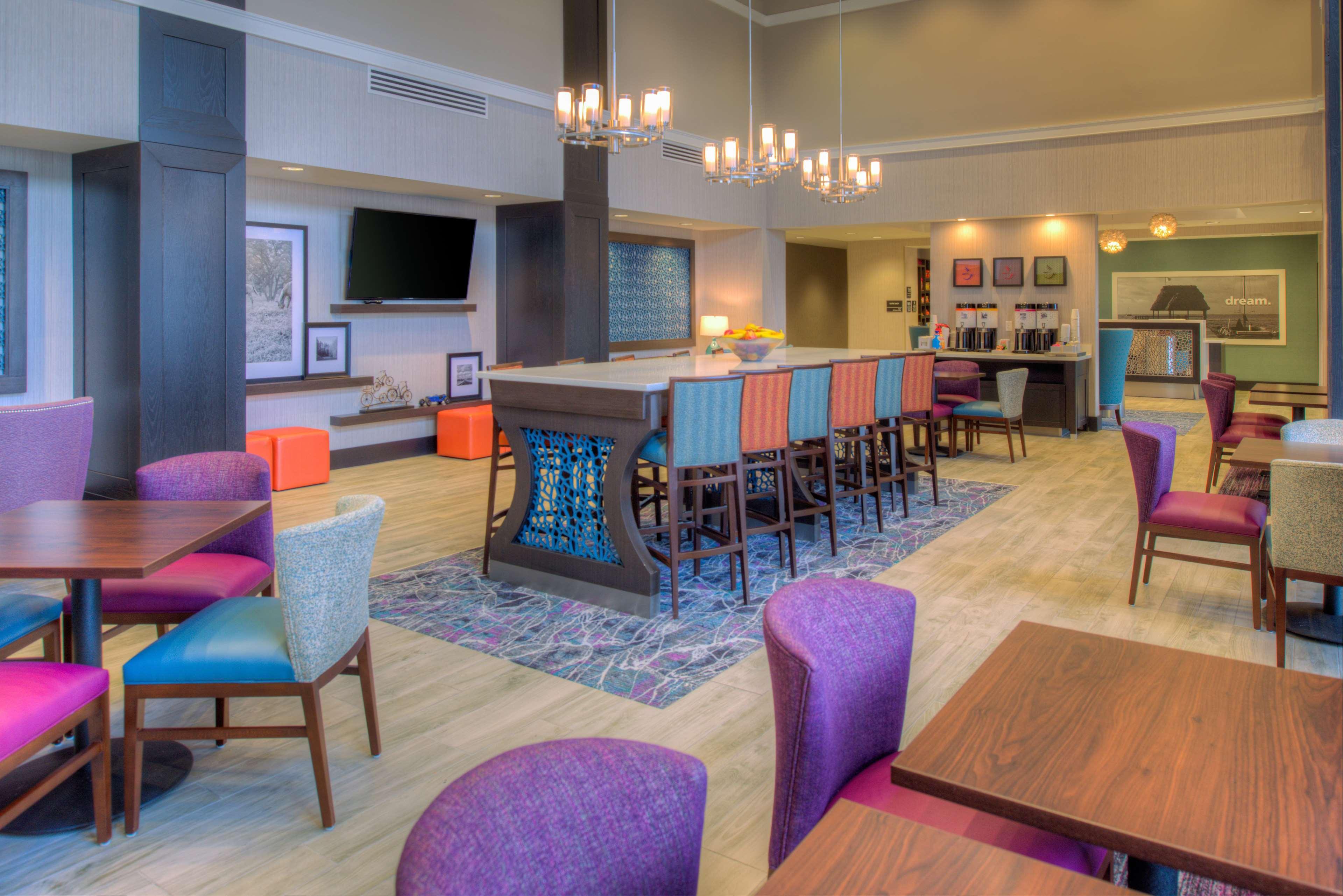 Hampton Inn & Suites Wixom/Novi/Detroit, Mi Екстериор снимка