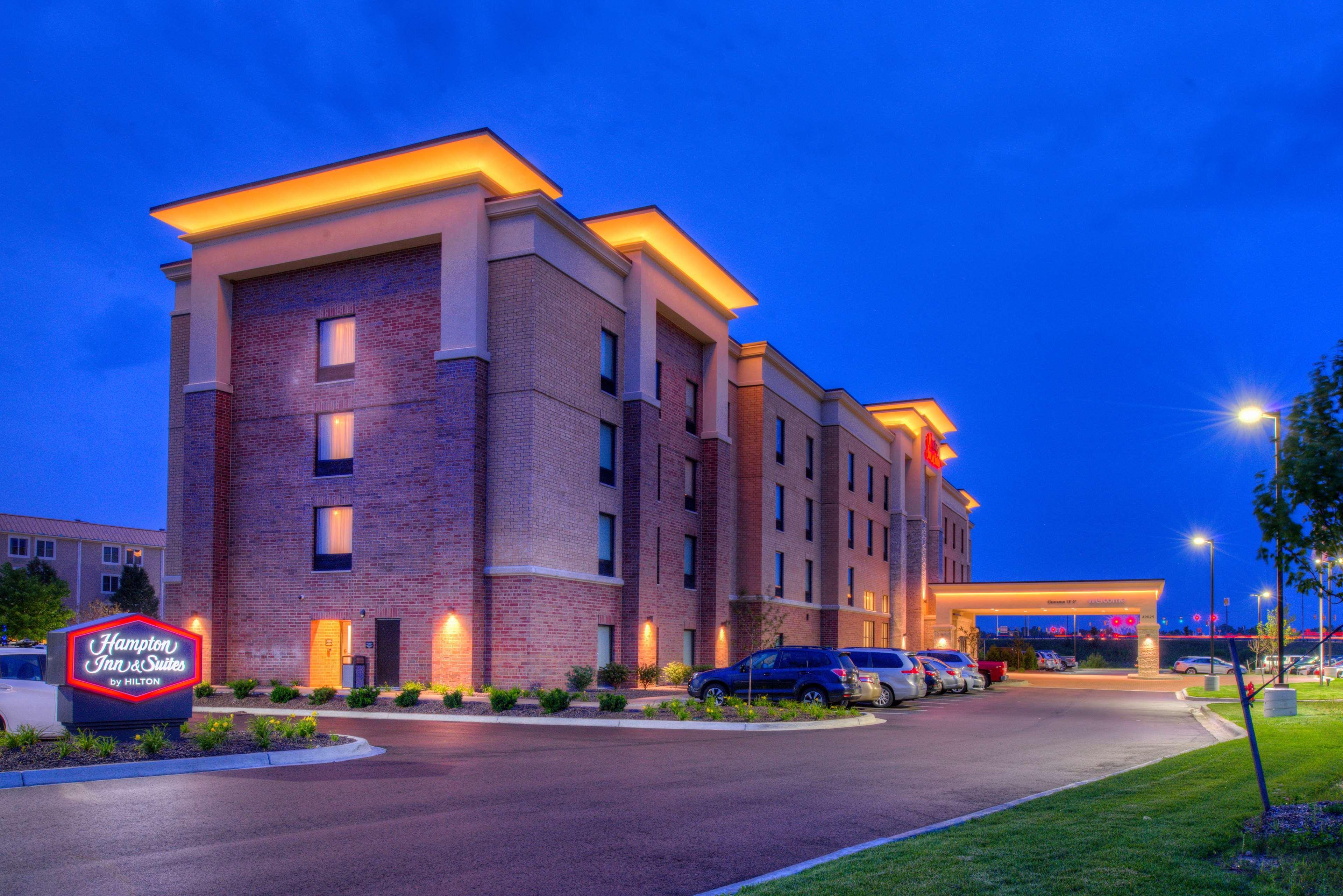 Hampton Inn & Suites Wixom/Novi/Detroit, Mi Екстериор снимка
