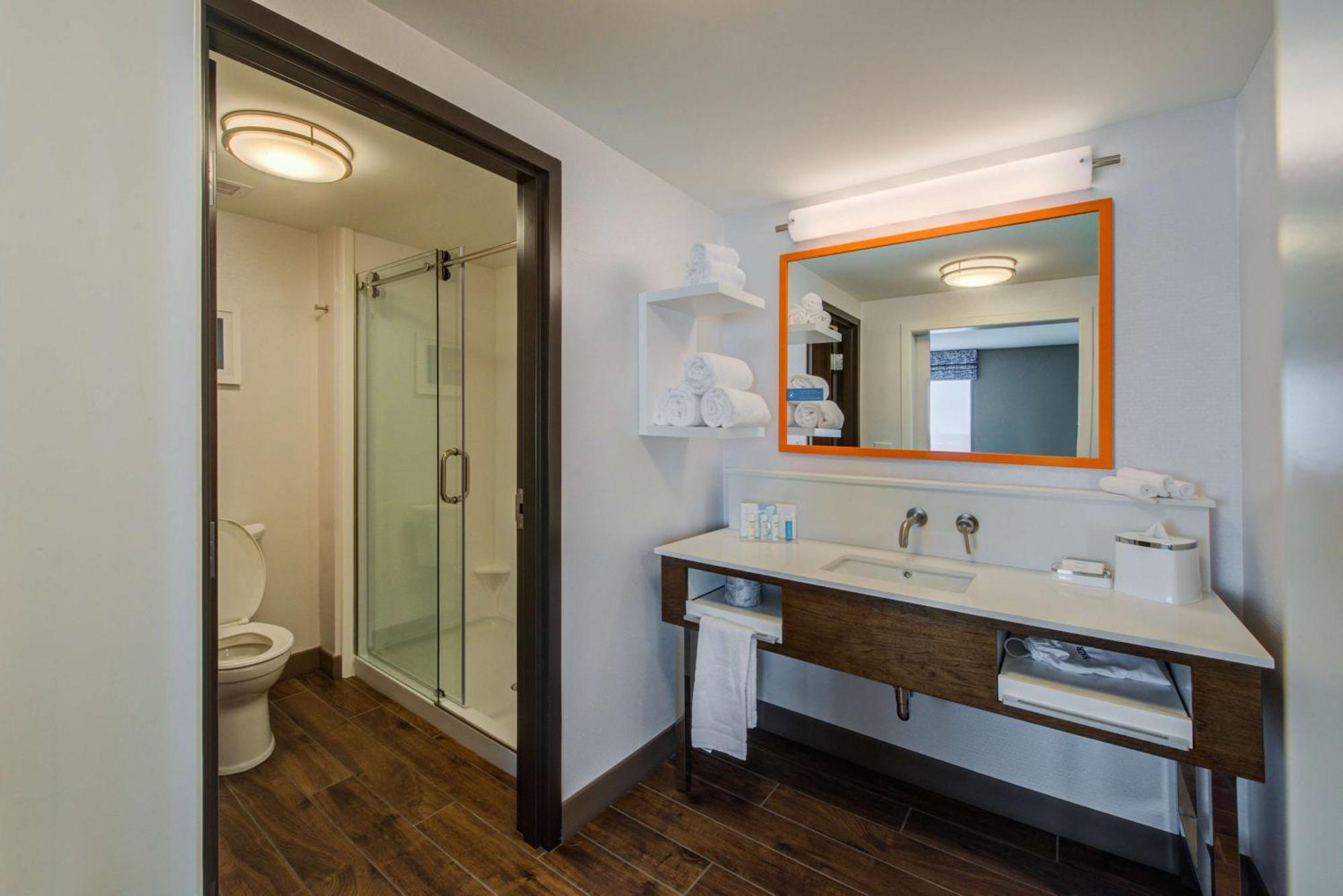 Hampton Inn & Suites Wixom/Novi/Detroit, Mi Екстериор снимка