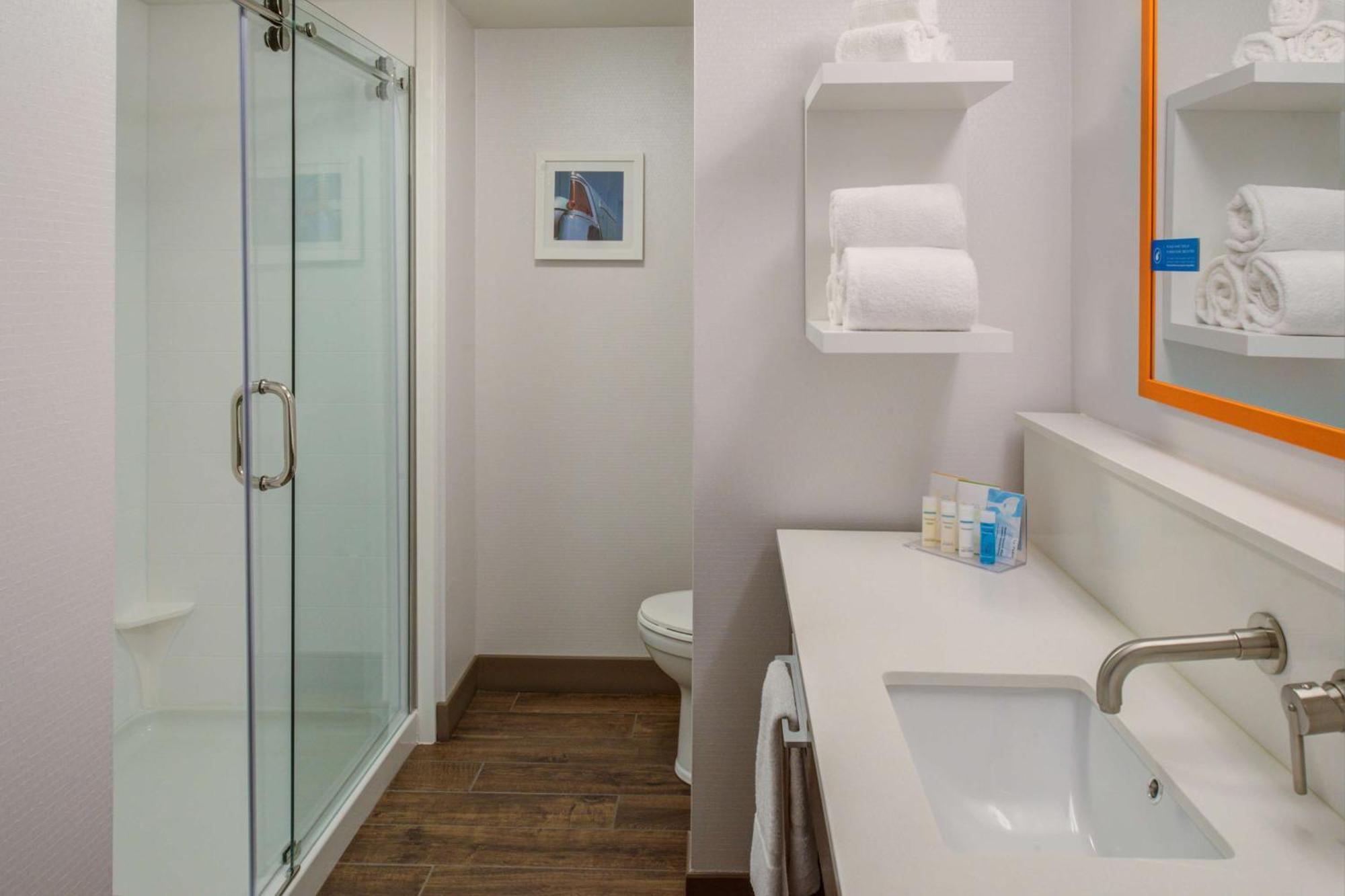 Hampton Inn & Suites Wixom/Novi/Detroit, Mi Екстериор снимка