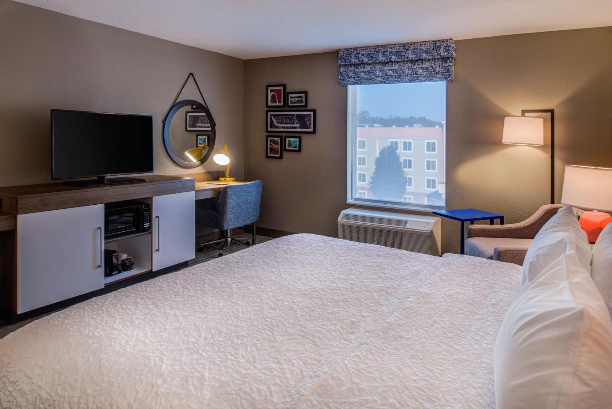 Hampton Inn & Suites Wixom/Novi/Detroit, Mi Екстериор снимка